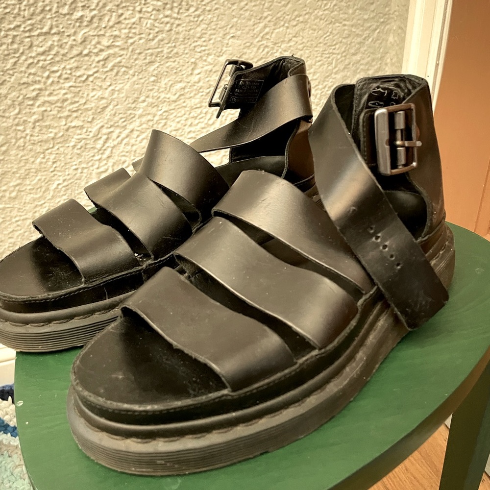 Dr. Martens Clarissa Sandal - women’s size 7